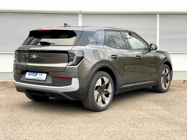Форд Эксплорер 2024 в Европе на Automoto.ua Серый Форд Эксплорер, объемом двигателя 0 л и пробегом 7 тыс. км за 58266 $, фото 4 на Automoto.ua