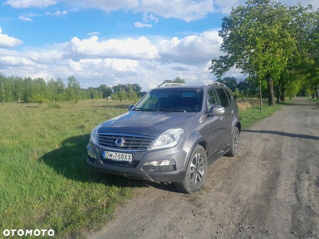 Cанг Йонг Rexton, об'ємом двигуна 2 л та пробігом 286 тис. км за 7559 $, фото 4 на Automoto.ua