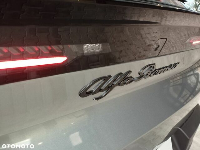 Альфа Ромео Джуниор 2024 в Европе на Automoto.ua Серый Альфа Ромео Джуниор, объемом двигателя 1 л и пробегом 1 тыс. км за 27821 $, фото 15 на Automoto.ua