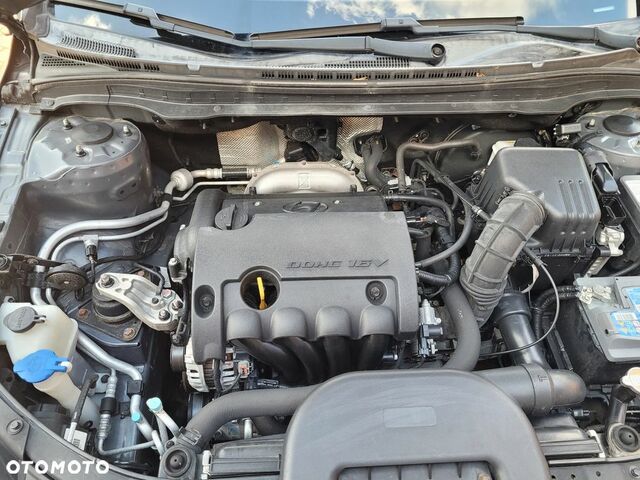 Хендай i30, об'ємом двигуна 1.4 л та пробігом 194 тис. км за 4423 $, фото 22 на Automoto.ua
