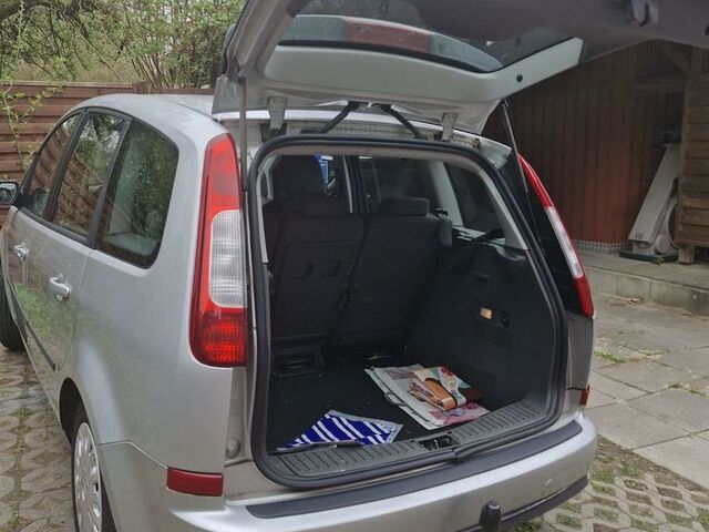 Форд Си-Макс 2005 в Европе на Automoto.ua Серый Форд Си-Макс, объемом двигателя 0 л и пробегом 255 тыс. км за 1300 $, фото 2 на Automoto.ua