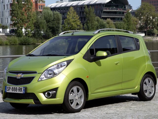 Шевроле Спарк, Хэтчбек 2010 - н.в. 1,2 i (81 Hp)