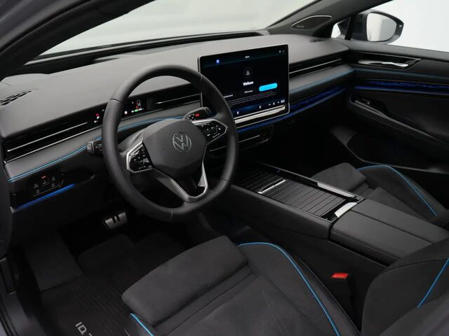 Фольксваген ID.7 2024 у Європі на Automoto.ua Сірий Фольксваген ID.7, об'ємом двигуна 0 л та пробігом 29 тис. км за 61713 $, фото 1 на Automoto.ua