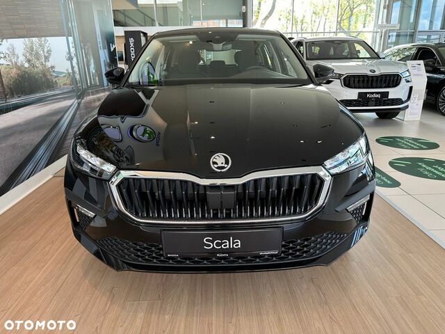 Шкода Scala, об'ємом двигуна 1 л та пробігом 4 тис. км за 23564 $, фото 2 на Automoto.ua