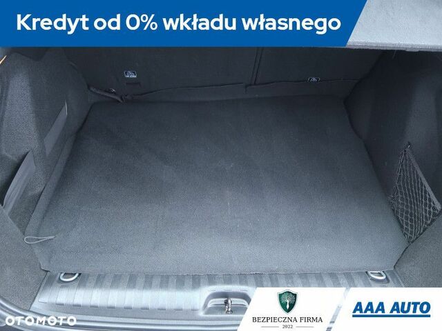 Пежо 2008, об'ємом двигуна 1.2 л та пробігом 64 тис. км за 9503 $, фото 12 на Automoto.ua