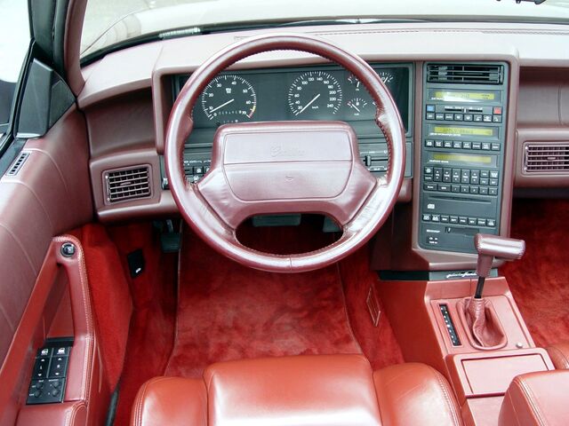 Каділак Алланте, Кабріолет 1993 - 1996 4.6 i V8 32V