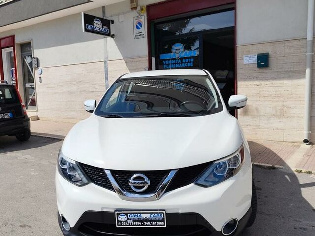 Ніссан Кашкай 2014 у Європі на Automoto.ua Білий Ніссан Кашкай, об'ємом двигуна 1.46 л та пробігом 162 тис. км за 10490 $, фото 1 на Automoto.ua