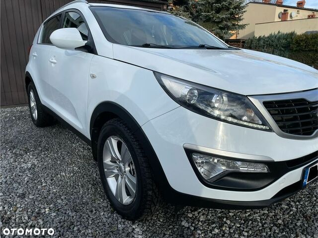 Кіа Sportage, об'ємом двигуна 1.69 л та пробігом 223 тис. км за 8186 $, фото 11 на Automoto.ua