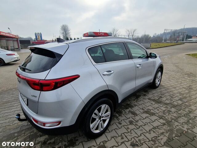 Киа Sportage, объемом двигателя 2 л и пробегом 106 тыс. км за 18747 $, фото 5 на Automoto.ua