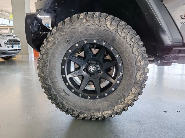 Джип Вранглер 2021 в Европе на Automoto.ua Черный Джип Вранглер, объемом двигателя 2 л и пробегом 47 тыс. км за 68891 $, фото 10 на Automoto.ua