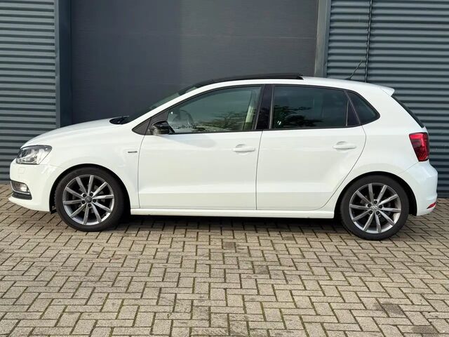 Фольксваген Поло 2014 у Європі на Automoto.ua Білий Фольксваген Поло, об'ємом двигуна 1.15 л та пробігом 122 тис. км за 11396 $, фото 1 на Automoto.ua