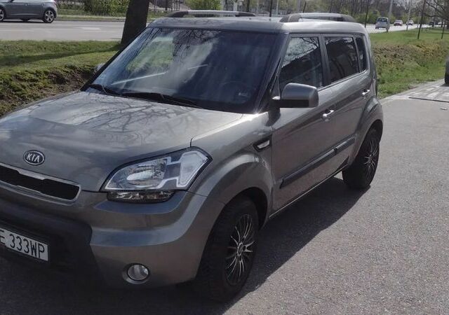 Кіа Soul, об'ємом двигуна 1.58 л та пробігом 176 тис. км за 5356 $, фото 1 на Automoto.ua