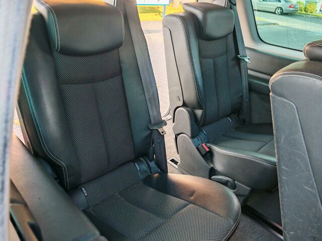 Рено Гранд Эспейс 2012 в Европе на Automoto.ua Серебряный Рено Гранд Эспейс, объемом двигателя 2 л и пробегом 257 тыс. км за 4590 $, фото 11 на Automoto.ua