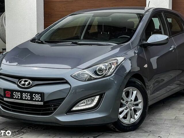 Хендай i30, об'ємом двигуна 1.58 л та пробігом 184 тис. км за 7754 $, фото 2 на Automoto.ua