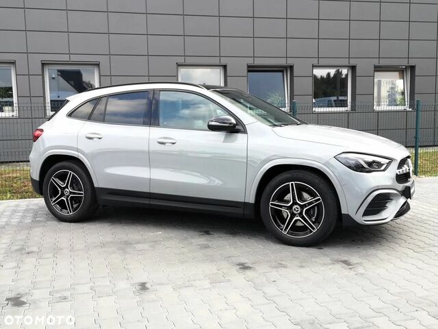 Мерседес ГЛА-Класс 2025 в Европе на Automoto.ua Серый Мерседес ГЛА-Класс, объемом двигателя 1 л и пробегом 5 тыс. км за 58112 $, фото 7 на Automoto.ua