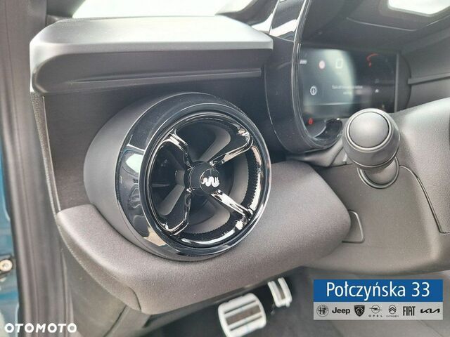 Альфа Ромео Джуниор 2025 в Европе на Automoto.ua Синий Альфа Ромео Джуниор, объемом двигателя 1 л и пробегом 7 тыс. км за 31693 $, фото 25 на Automoto.ua