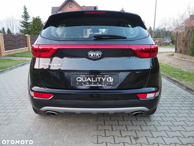 Киа Sportage, объемом двигателя 1.59 л и пробегом 103 тыс. км за 18121 $, фото 7 на Automoto.ua