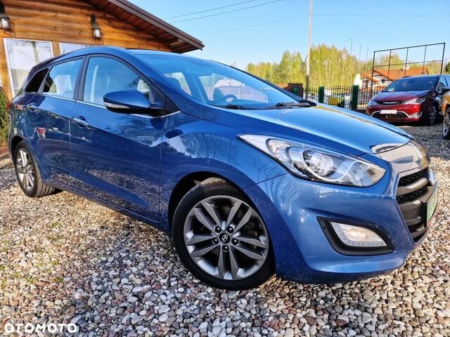 Хендай i30, об'ємом двигуна 1.58 л та пробігом 185 тис. км за 8402 $, фото 2 на Automoto.ua