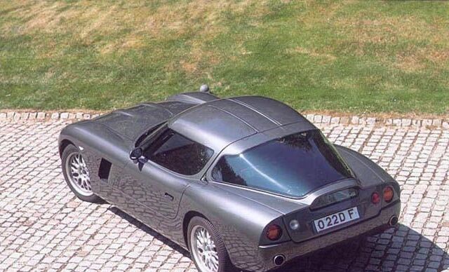 Бристол Файтер, Купе 2002 - н.в. 8.0 i V10 (532 Hp)