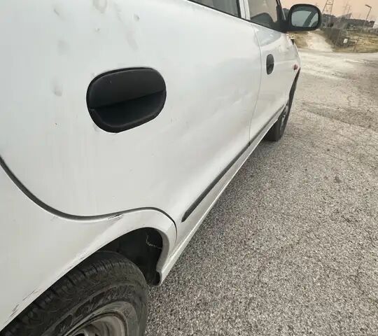 Хендай Акцент 1999 у Європі на Automoto.ua Хендай Акцент, об'ємом двигуна 1.5 л та пробігом 144 тис. км за 2926 $, фото 5 на Automoto.ua