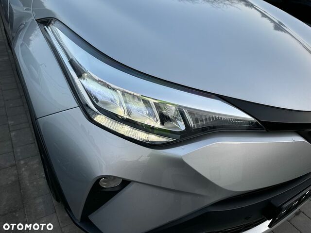 Тойота C-HR 2022 в Европе на Automoto.ua Серый Тойота C-HR, объемом двигателя 1 л и пробегом 76 тыс. км за 16925 $, фото 34 на Automoto.ua