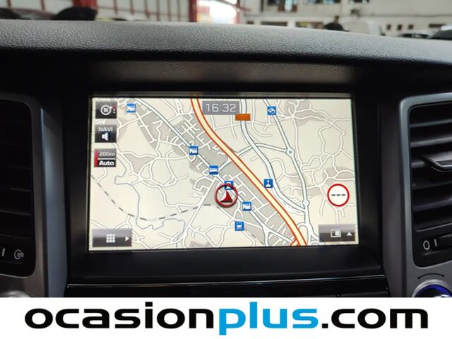 Хендай Туксон 2016 в Европе на Automoto.ua Белый Хендай Туксон, объемом двигателя 1.59 л и пробегом 108 тыс. км за 24291 $, фото 8 на Automoto.ua