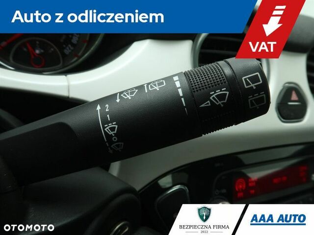 Опель Адам, об'ємом двигуна 1.4 л та пробігом 73 тис. км за 7775 $, фото 21 на Automoto.ua