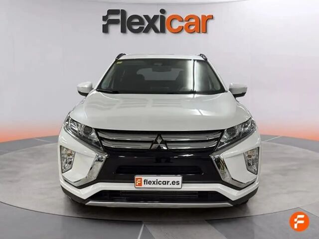 Міцубісі Eclipse Cross 2020 у Європі на Automoto.ua Білий Міцубісі Eclipse Cross, об'ємом двигуна 1.5 л та пробігом 21 тис. км за 21497 $, фото 8 на Automoto.ua