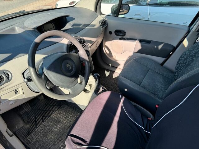 Рено Модус 2006 у Європі на Automoto.ua Сірий Рено Модус, об'ємом двигуна 1.15 л та пробігом 180 тис. км за 1108 $, фото 4 на Automoto.ua