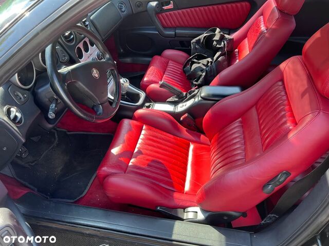 Альфа Ромео ГТВ 1998 в Европе на Automoto.ua Черный Альфа Ромео ГТВ, объемом двигателя 1 л и пробегом 246 тыс. км за 2906 $, фото 1 на Automoto.ua