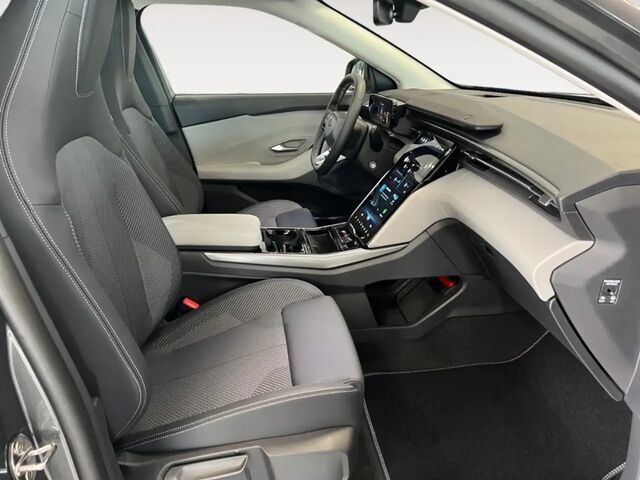 Форд Эксплорер 2025 в Европе на Automoto.ua Серый Форд Эксплорер, объемом двигателя 0 л и пробегом 0 тыс. км за 53156 $, фото 9 на Automoto.ua