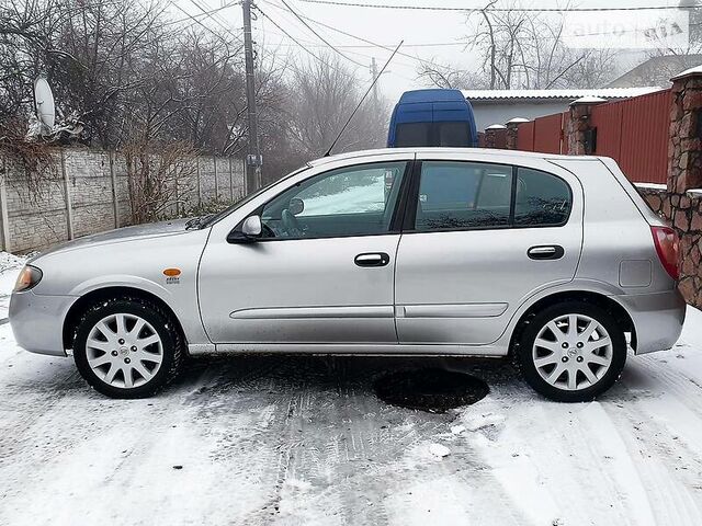 Ніссан Альмера, Хетчбек 2000 - н.в. Hatchback 1.5 Di