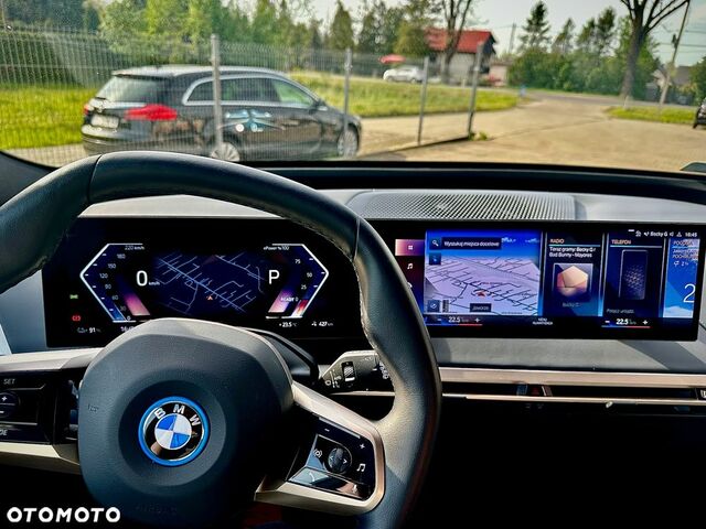 БМВ iX, объемом двигателя 0 л и пробегом 62 тыс. км за 82505 $, фото 19 на Automoto.ua