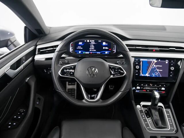 Фольксваген Arteon 2021 в Европе на Automoto.ua Серый Фольксваген Arteon, объемом двигателя 1.98 л и пробегом 87 тыс. км за 39559 $, фото 14 на Automoto.ua
