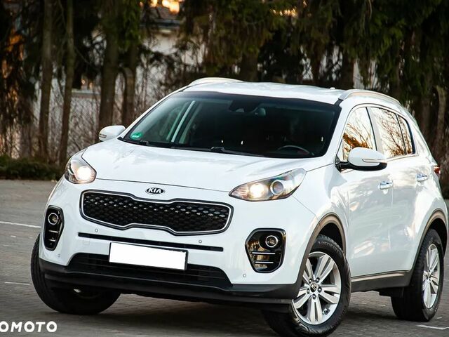 Киа Sportage, объемом двигателя 1.59 л и пробегом 123 тыс. км за 14233 $, фото 3 на Automoto.ua