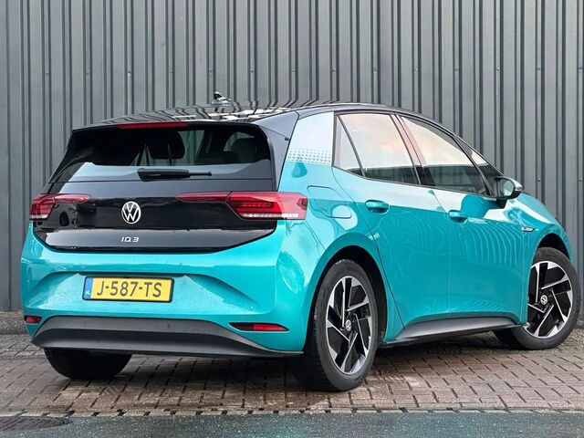 Фольксваген ID.3 2020 в Европе на Automoto.ua Зеленый Фольксваген ID.3, объемом двигателя 0 л и пробегом 104 тыс. км за 18379 $, фото 7 на Automoto.ua