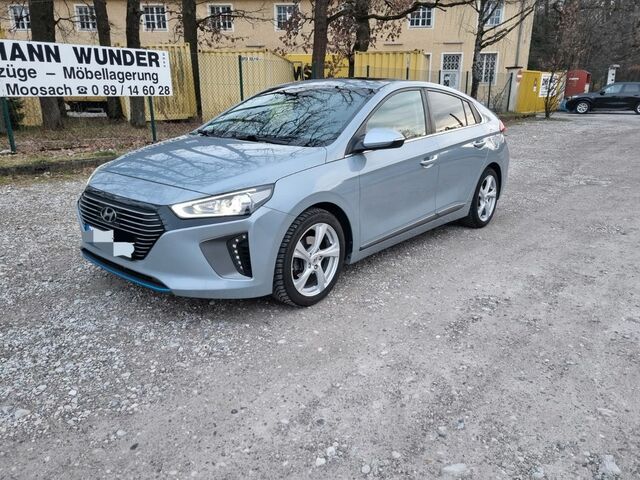 Сірий Хендай Ioniq, об'ємом двигуна 1.58 л та пробігом 77 тис. км за 17008 $, фото 10 на Automoto.ua