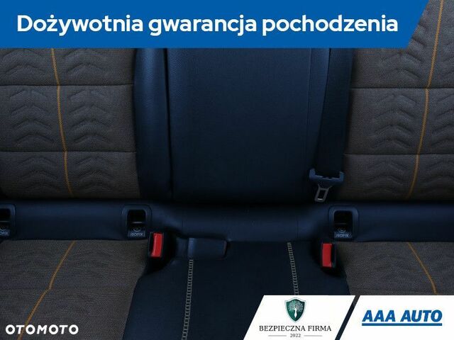 Мерседес ГЛА-Клас 2017 у Європі на Automoto.ua Білий Мерседес ГЛА-Клас, об'ємом двигуна 1 л та пробігом 160 тис. км за 19371 $, фото 10 на Automoto.ua