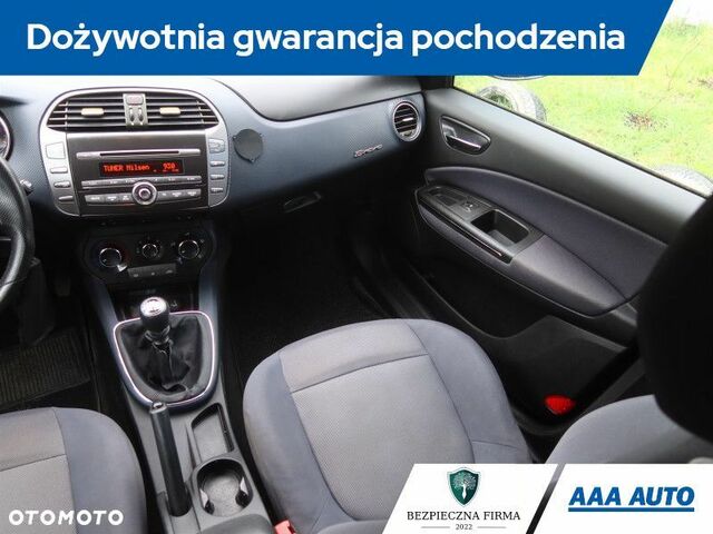 Фіат Браво, об'ємом двигуна 1.37 л та пробігом 177 тис. км за 2160 $, фото 8 на Automoto.ua