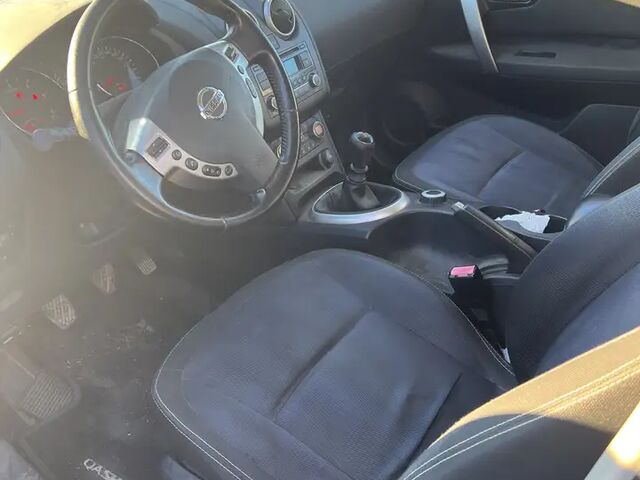 Ниссан Кашкай 2 2010 в Европе на Automoto.ua Ниссан Кашкай 2, объемом двигателя 0 л и пробегом 273 тыс. км за 5009 $, фото 4 на Automoto.ua