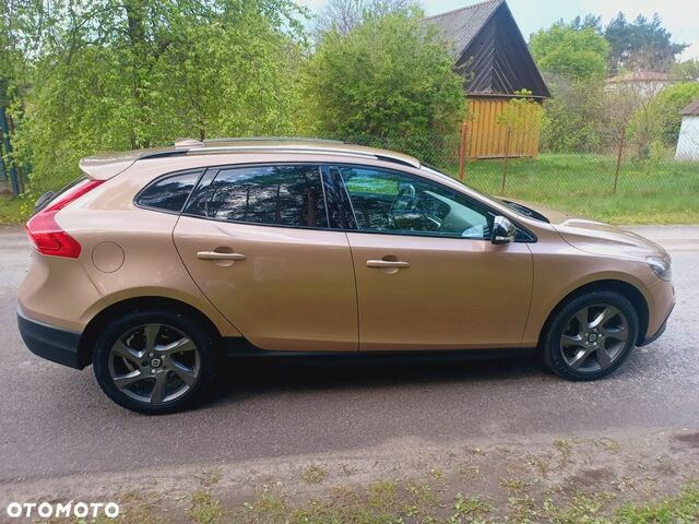 Вольво V40, об'ємом двигуна 1.98 л та пробігом 250 тис. км за 10572 $, фото 6 на Automoto.ua