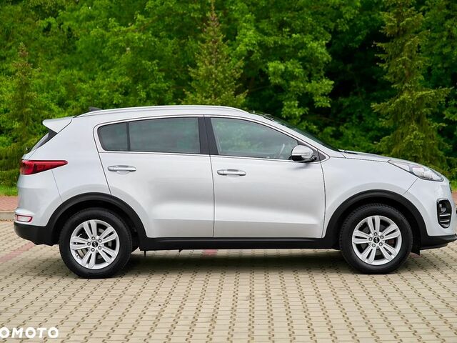 Киа Sportage, объемом двигателя 1.69 л и пробегом 178 тыс. км за 12937 $, фото 10 на Automoto.ua