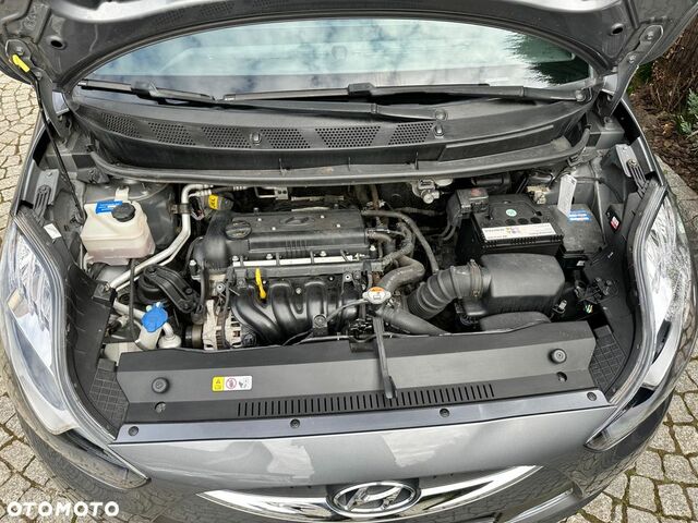 Хендай ix20, об'ємом двигуна 1.4 л та пробігом 41 тис. км за 6976 $, фото 34 на Automoto.ua
