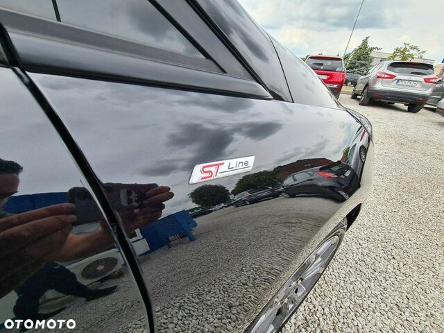 Форд Фієста 2022 у Європі на Automoto.ua Чорний Форд Фієста, об'ємом двигуна 1 л та пробігом 6 тис. км за 13293 $, фото 12 на Automoto.ua