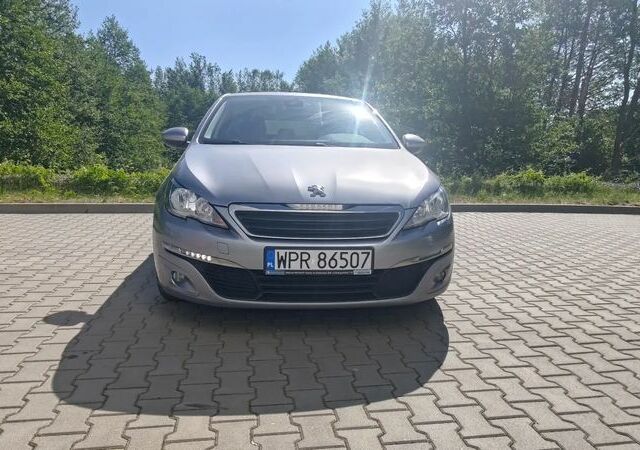 Пежо 308, объемом двигателя 1.56 л и пробегом 277 тыс. км за 6911 $, фото 2 на Automoto.ua