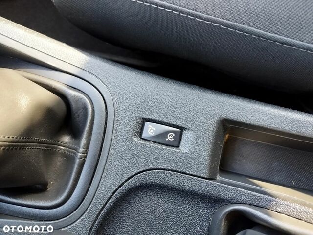 Рено Меган 2012 в Европе на Automoto.ua Черный Рено Меган, объемом двигателя 1 л и пробегом 182 тыс. км за 4359 $, фото 18 на Automoto.ua