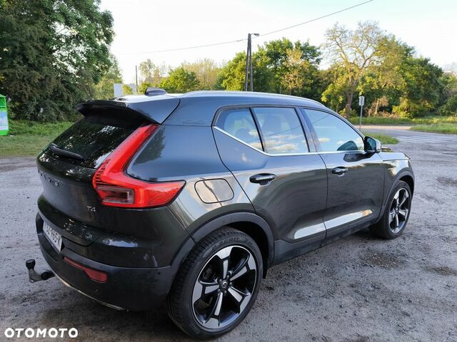 Вольво XC40, объемом двигателя 1.97 л и пробегом 147 тыс. км за 21361 $, фото 9 на Automoto.ua