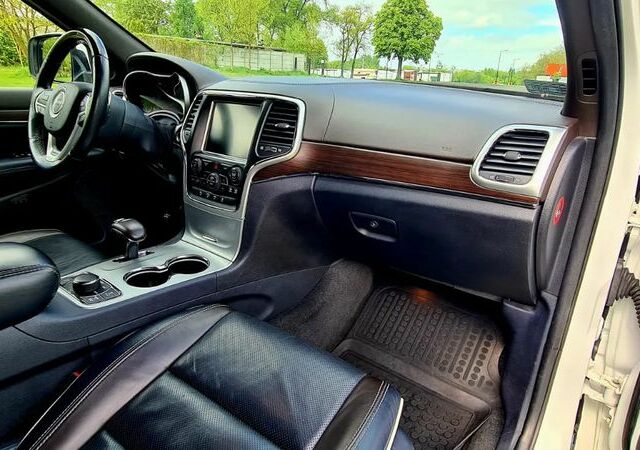 Джип Grand Cherokee, об'ємом двигуна 2.99 л та пробігом 171 тис. км за 18337 $, фото 13 на Automoto.ua