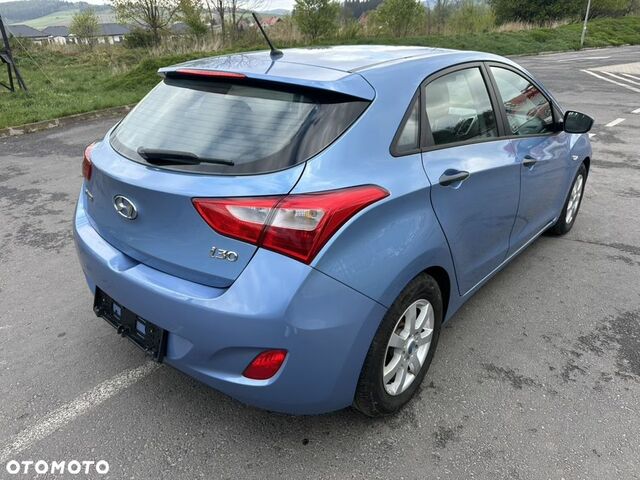 Хендай i30, объемом двигателя 1.4 л и пробегом 160 тыс. км за 6890 $, фото 13 на Automoto.ua