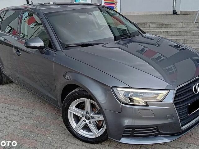 Ауди А3, объемом двигателя 1.6 л и пробегом 122 тыс. км за 12073 $, фото 1 на Automoto.ua